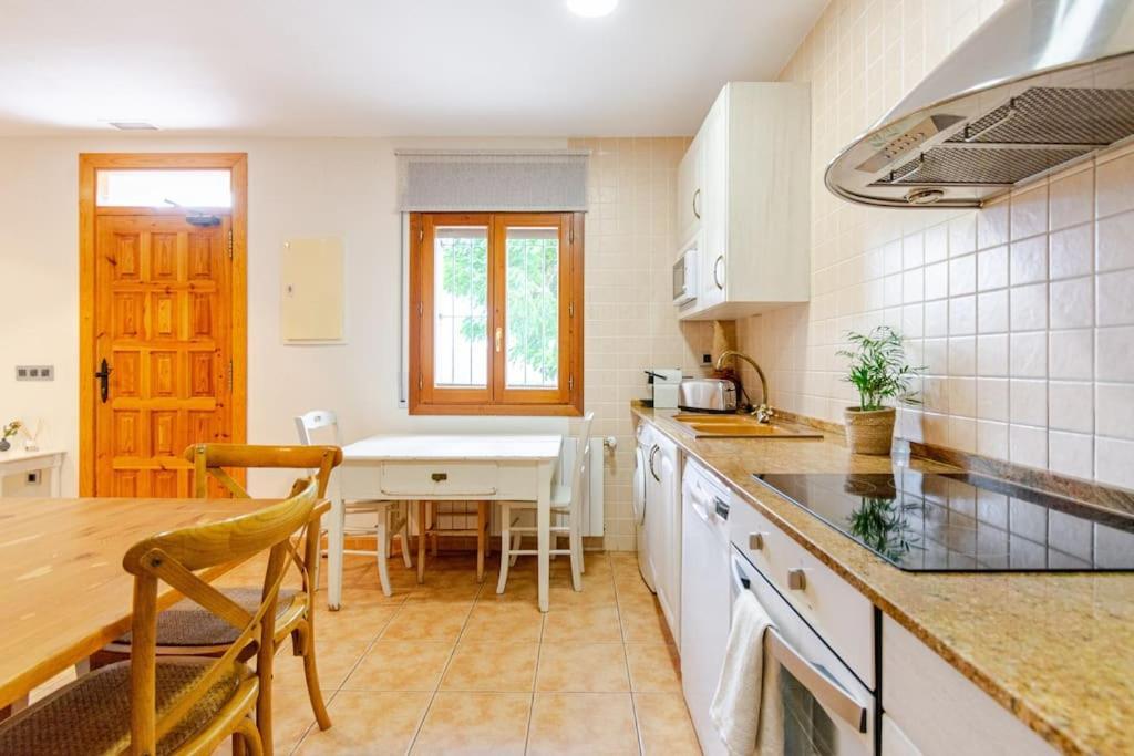 Casa Rural Torre Gil Альканьис Экстерьер фото
