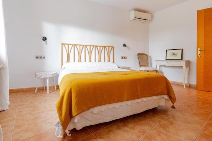 Casa Rural Torre Gil Альканьис Номер фото